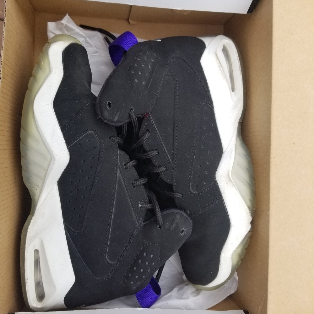 Jordan Liftoff sneakers